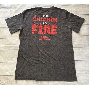Wendy's This Chicken Is Fire Spicy Chicken Employee Uniform T-shirt Gray Large